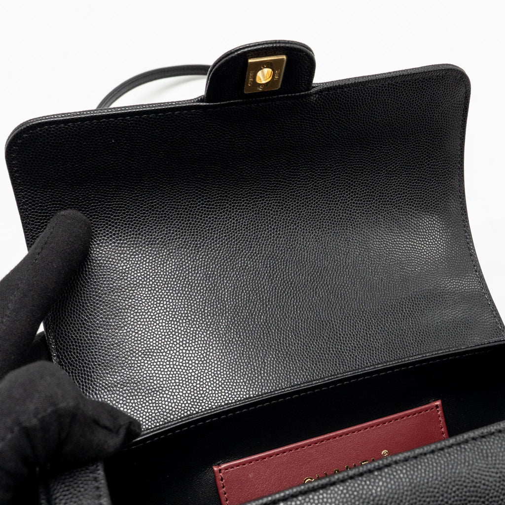 chanel-black-11