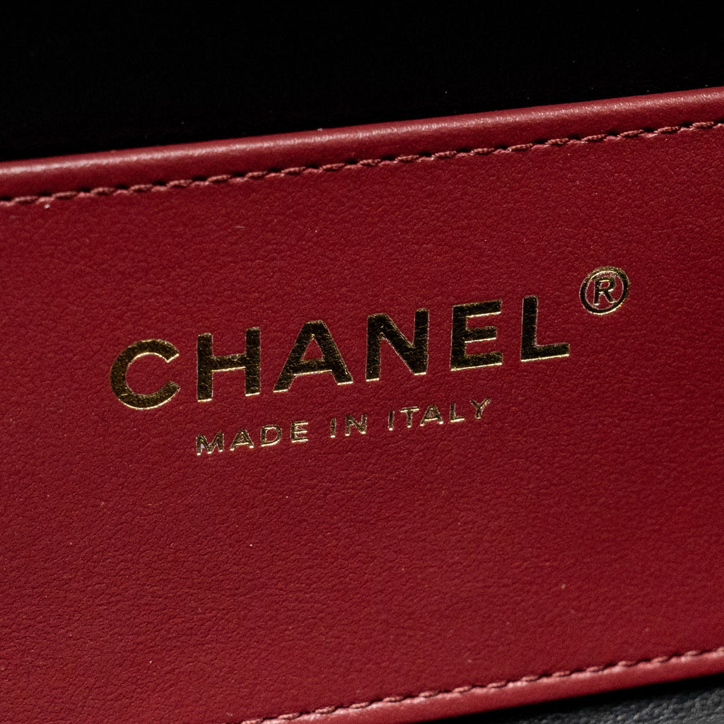 chanel-black-11