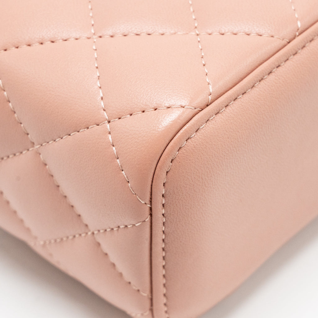 chanel-pearl-crush-mini-vanity-with-chain-lambskin-pink-ghw