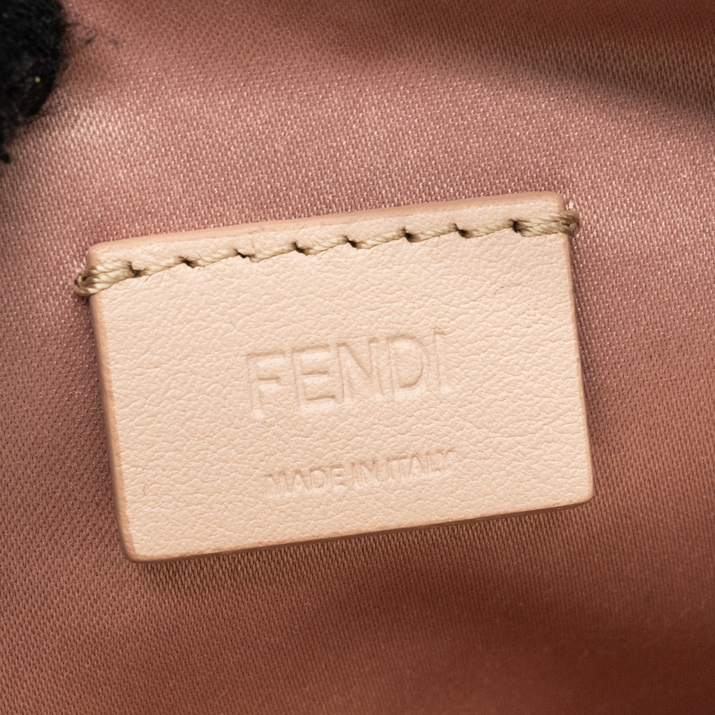 fendi-mini-baguette-paulette-rose-gold-rghw