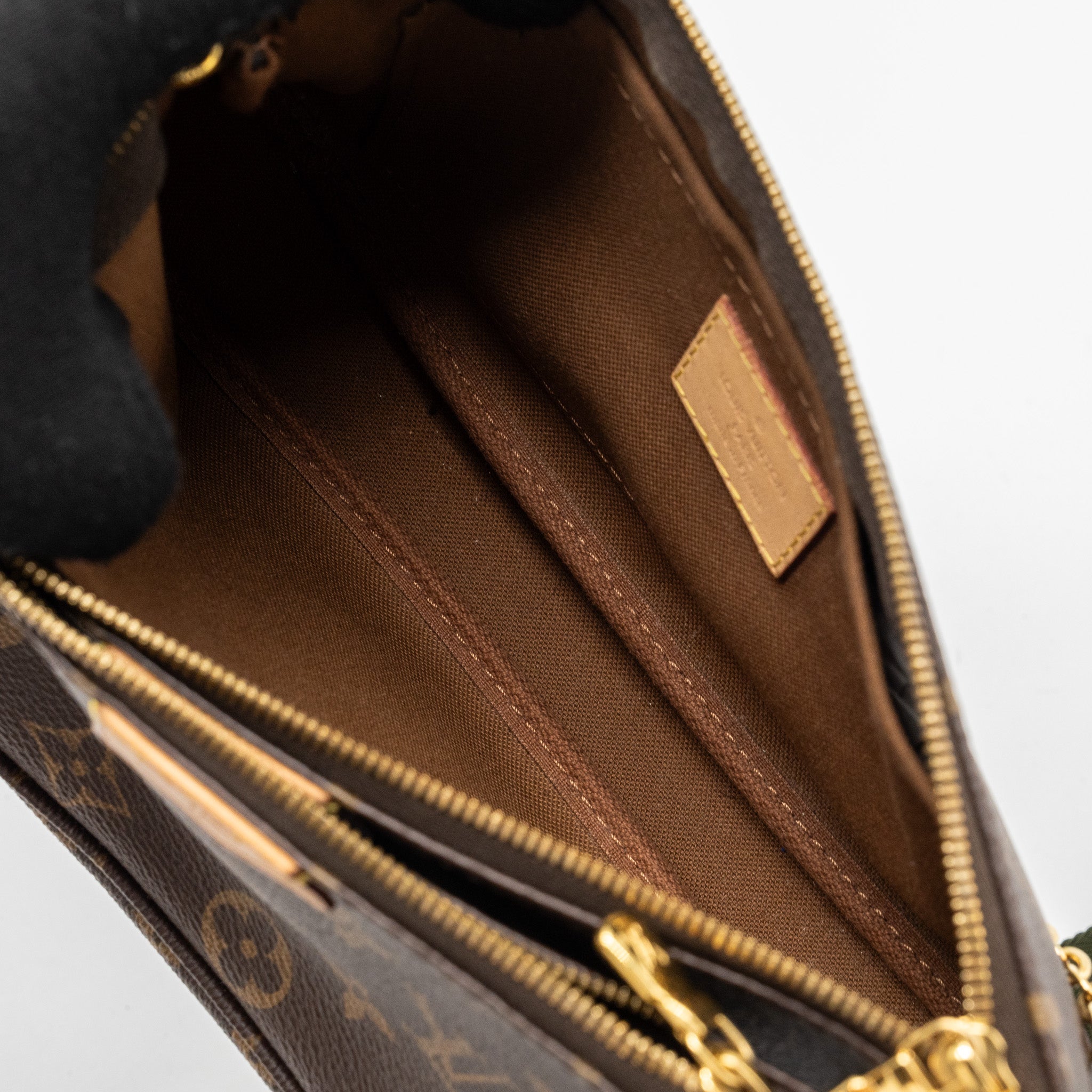 louis-vuitton-multi-pochette-accessories-monogram-canvas-khaki-strap-ghw-copy