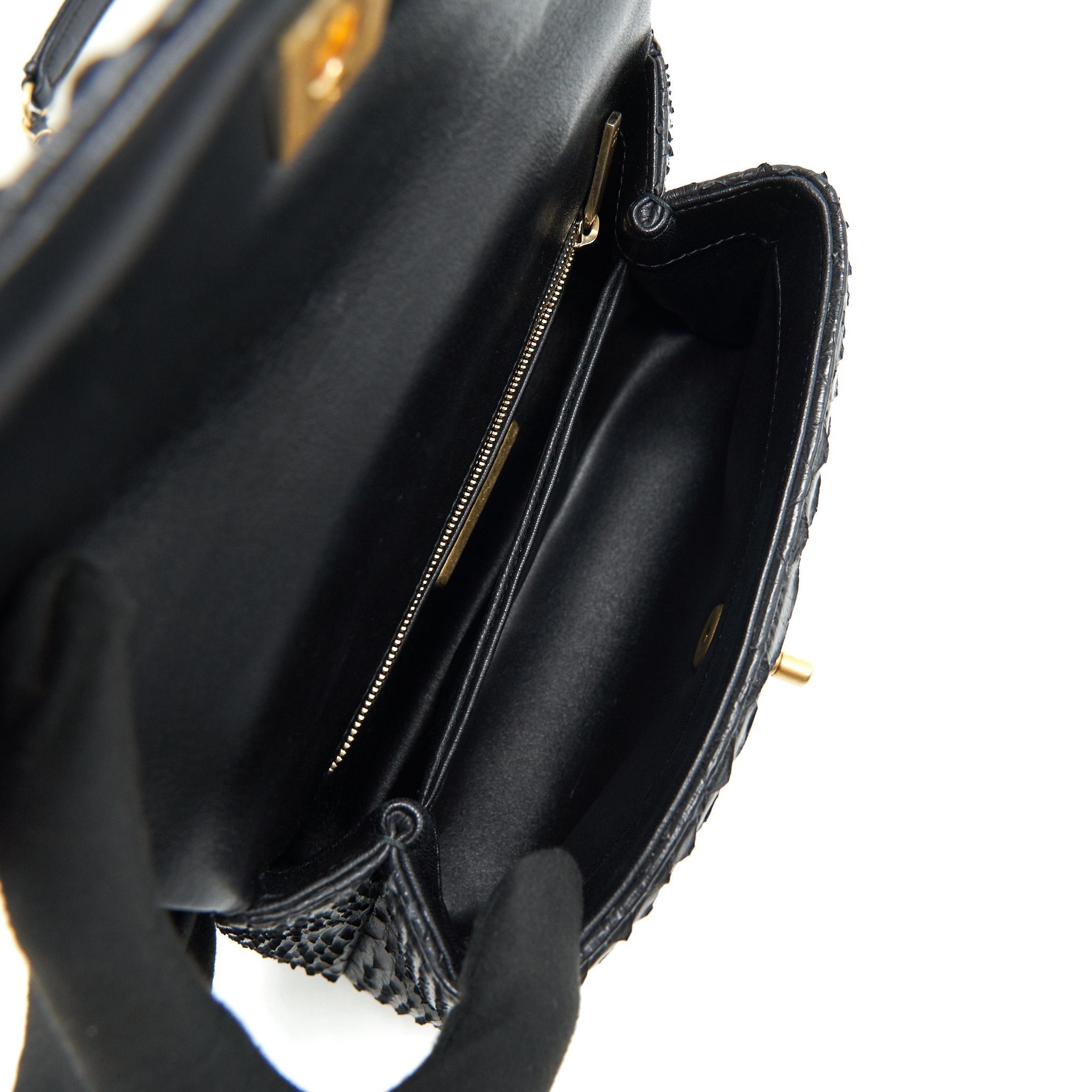 chanel-coco-handle-mini-python-leather-black-ghw