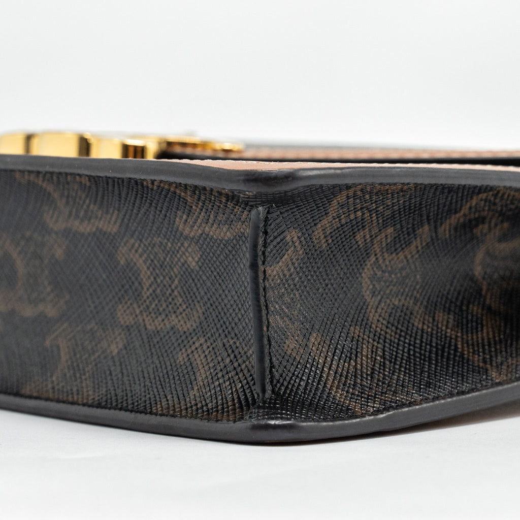 celine-wallet-on-chain-margo-triomphe-canvas-calfskin-tan-ghw