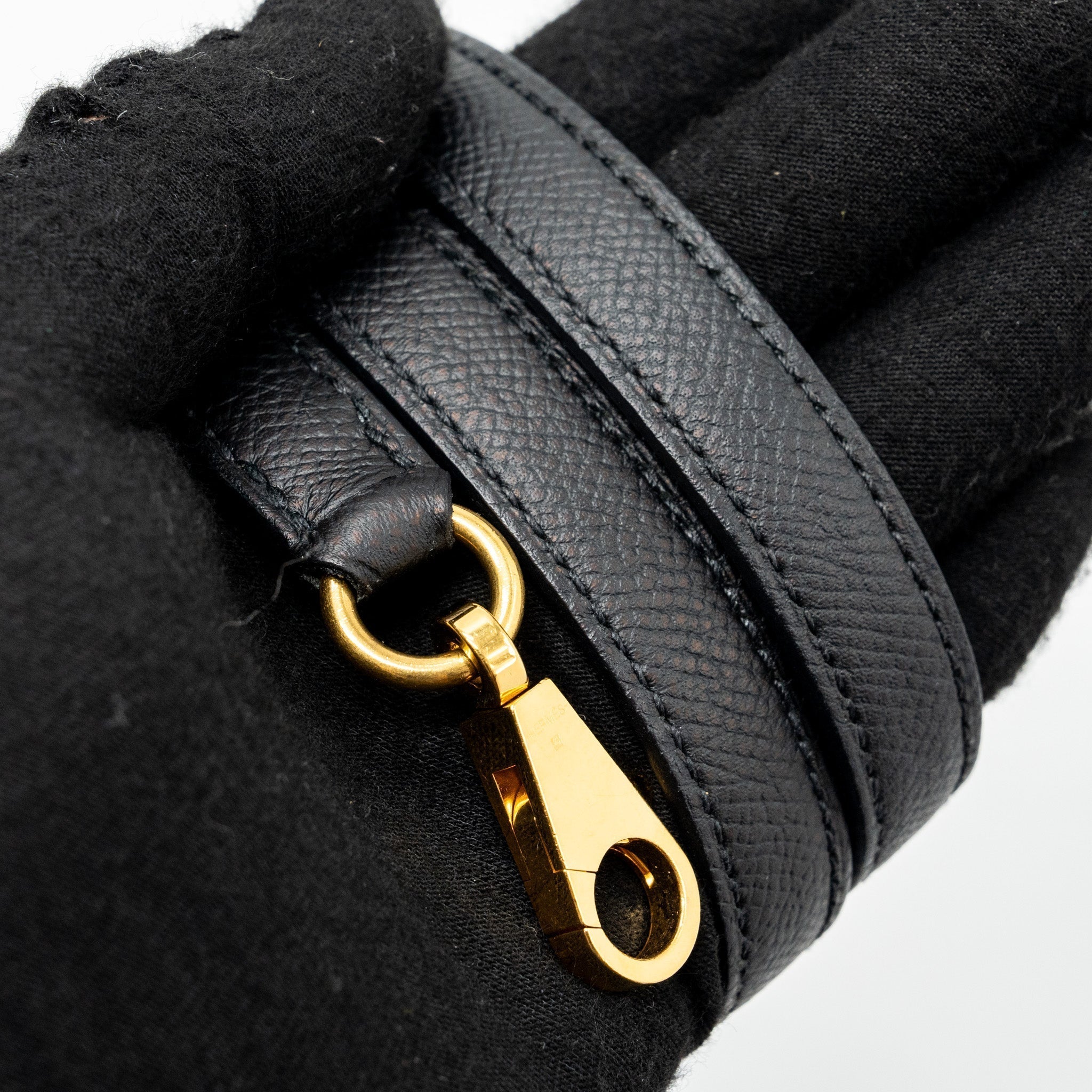 hermes-kelly-28-epsom-black-ghw-stamp-d