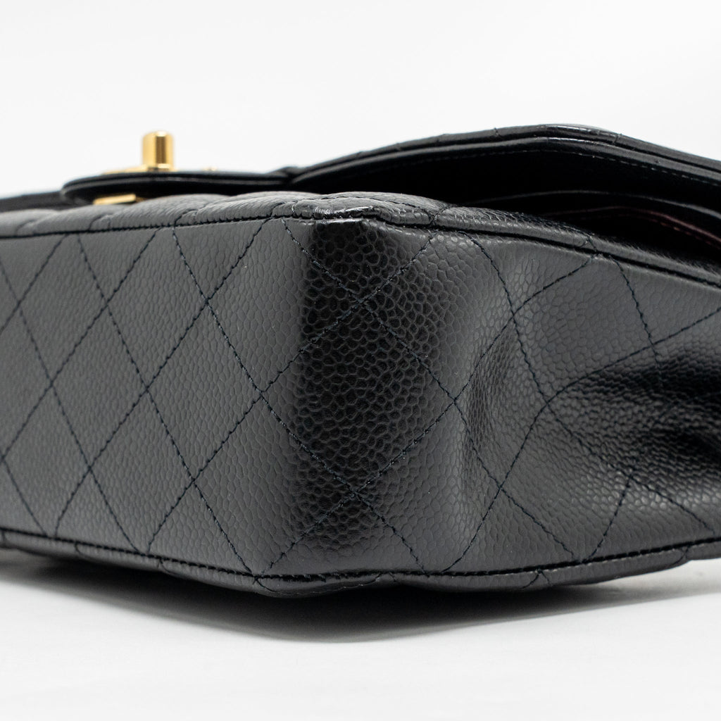 chanel-medium-classic-double-flap-bag-caviar-black-ghw-microchip-11