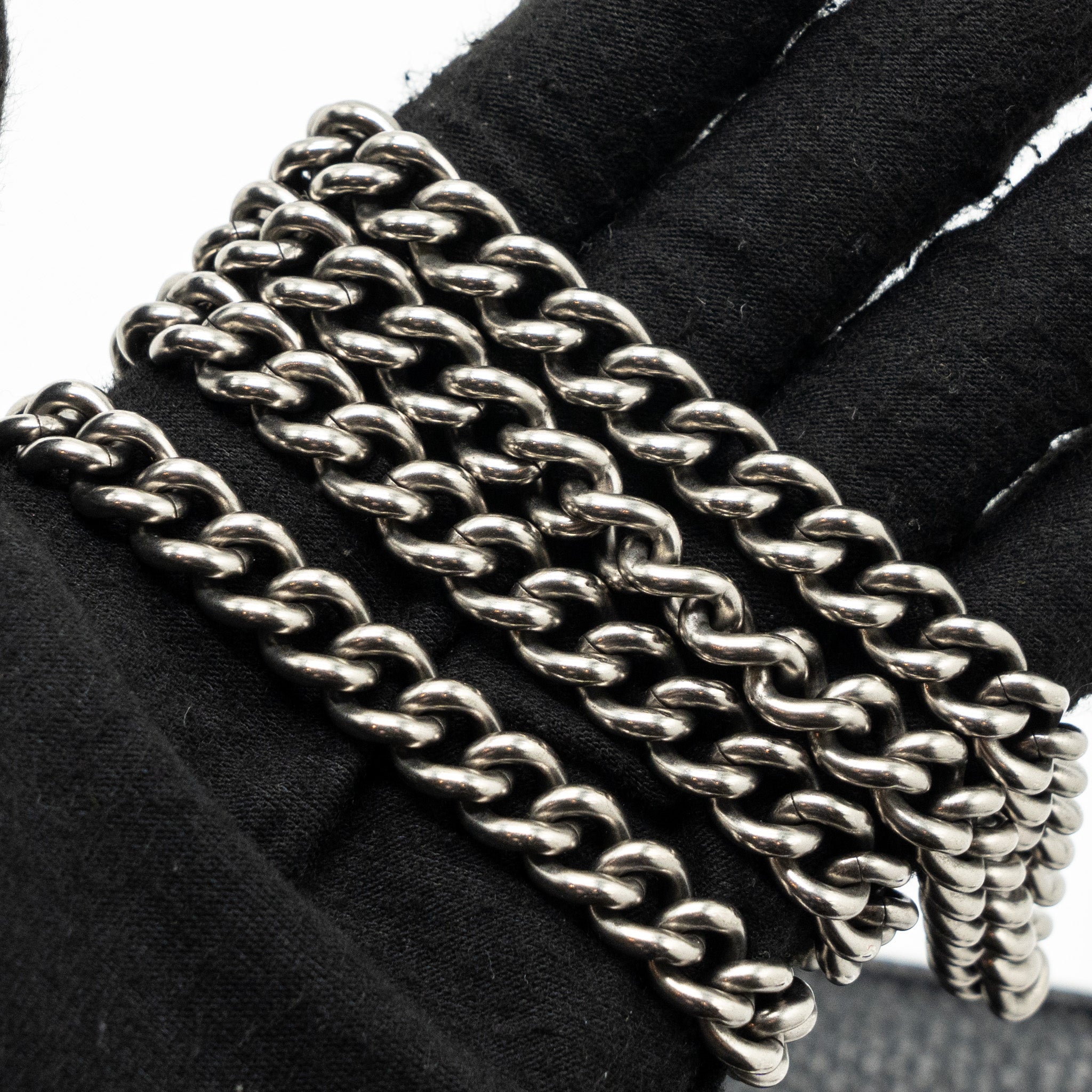 gucci-dionysus-mini-chain-bag-calfskin-black-shw-1