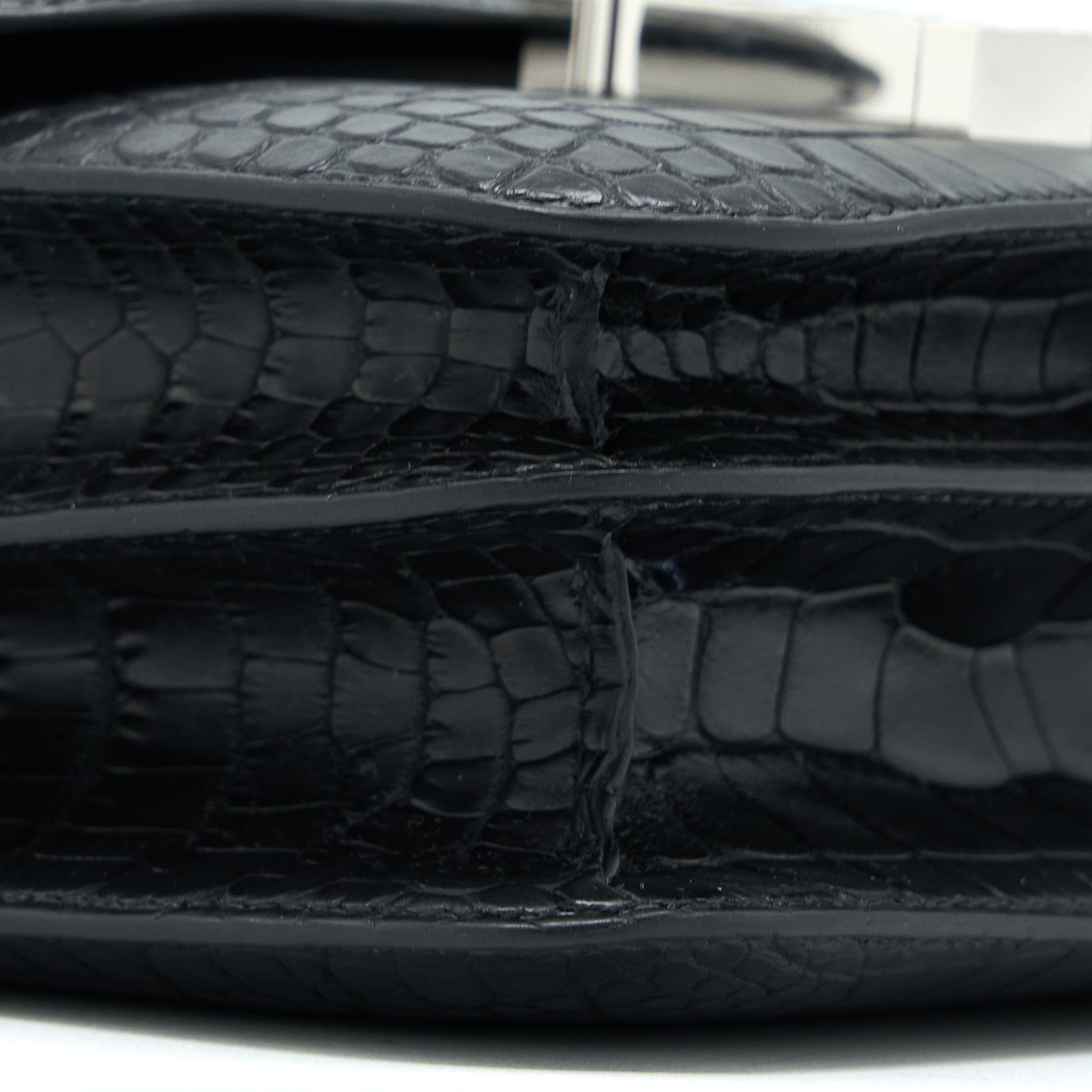 hermes-mini-constance-mat-alligator-mississippians-black-with-lizard-buckle-shw-stamp-y-1