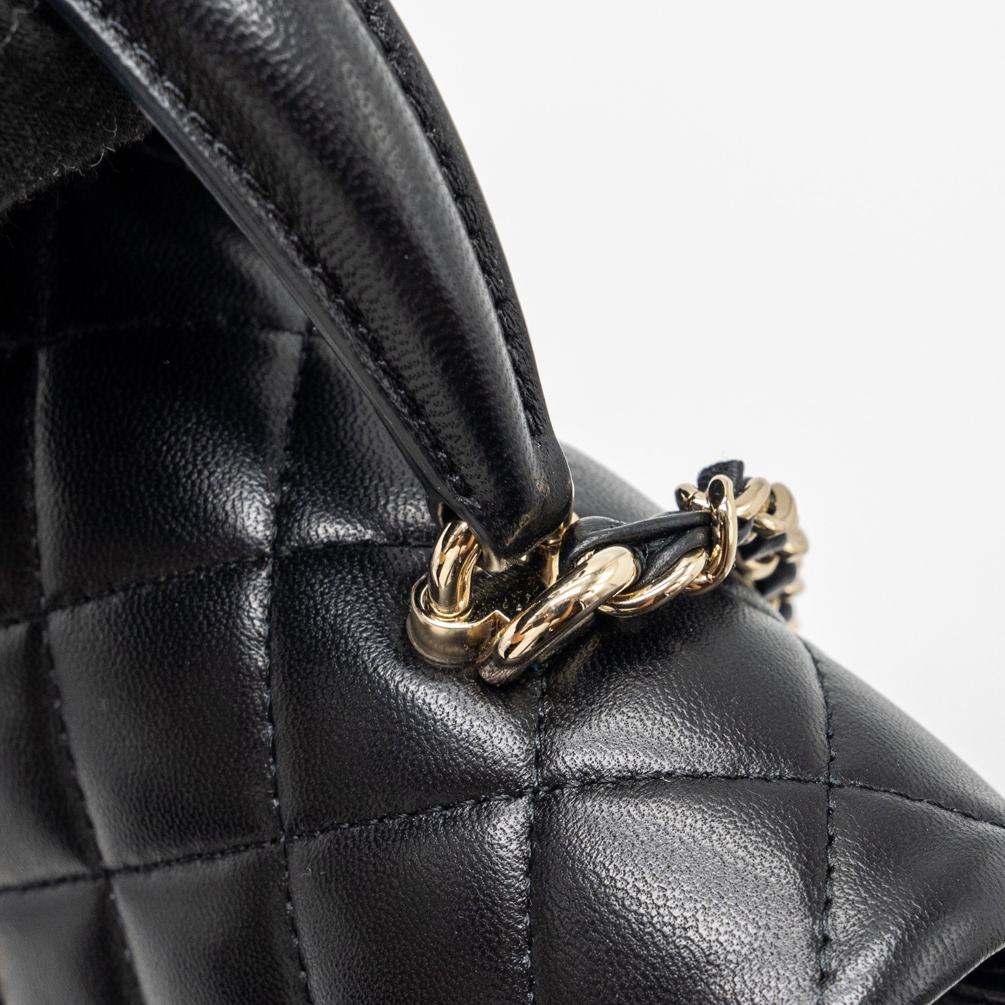 chanel-top-handle-mini-rectangular-lambskin-black-lghwmicrochip