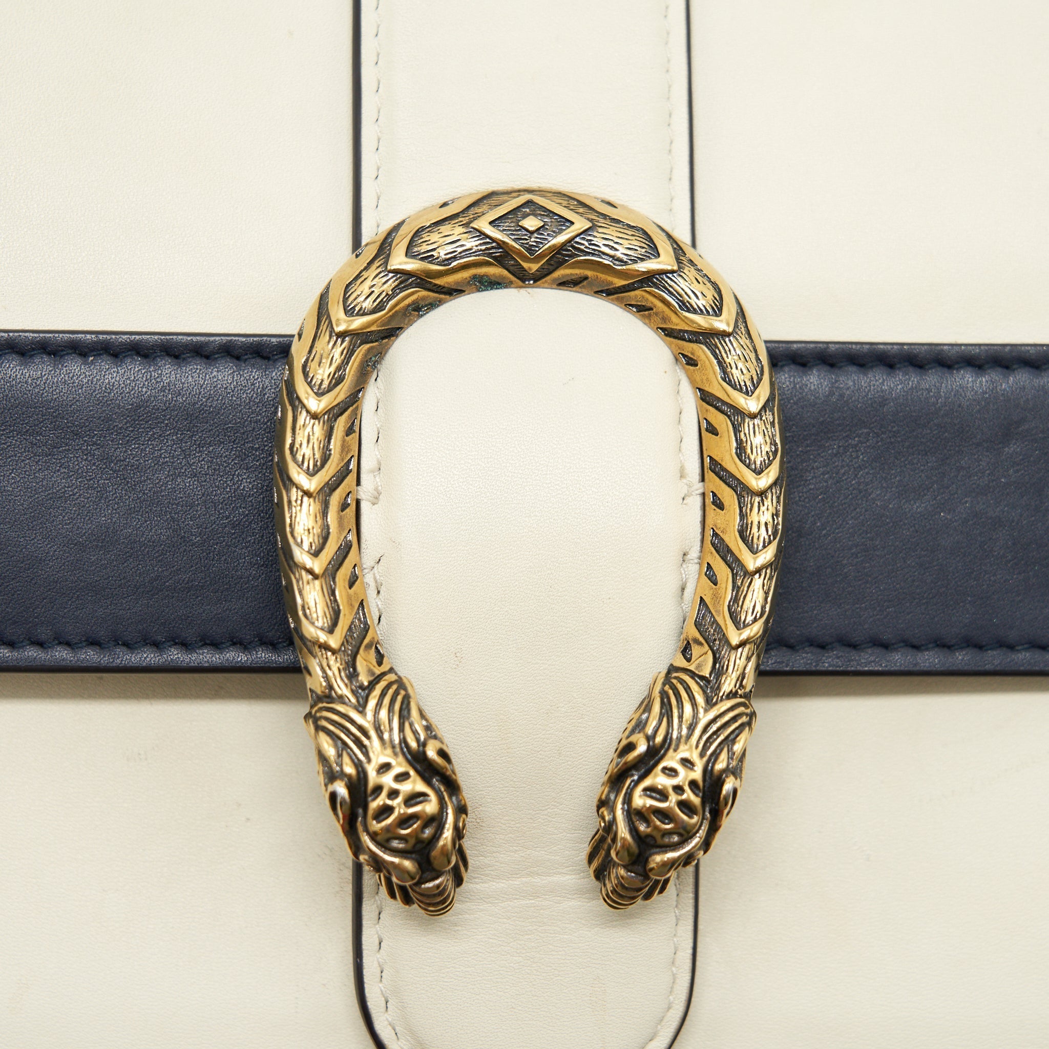gucci-top-handle-bamboo-dionysus-bag