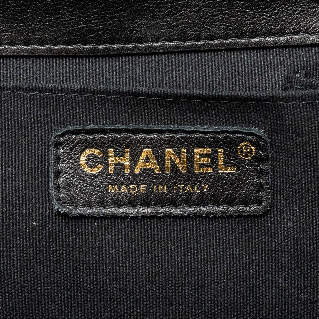 chanel-large-duma-backpack-calfskin-black-lghw-microchip