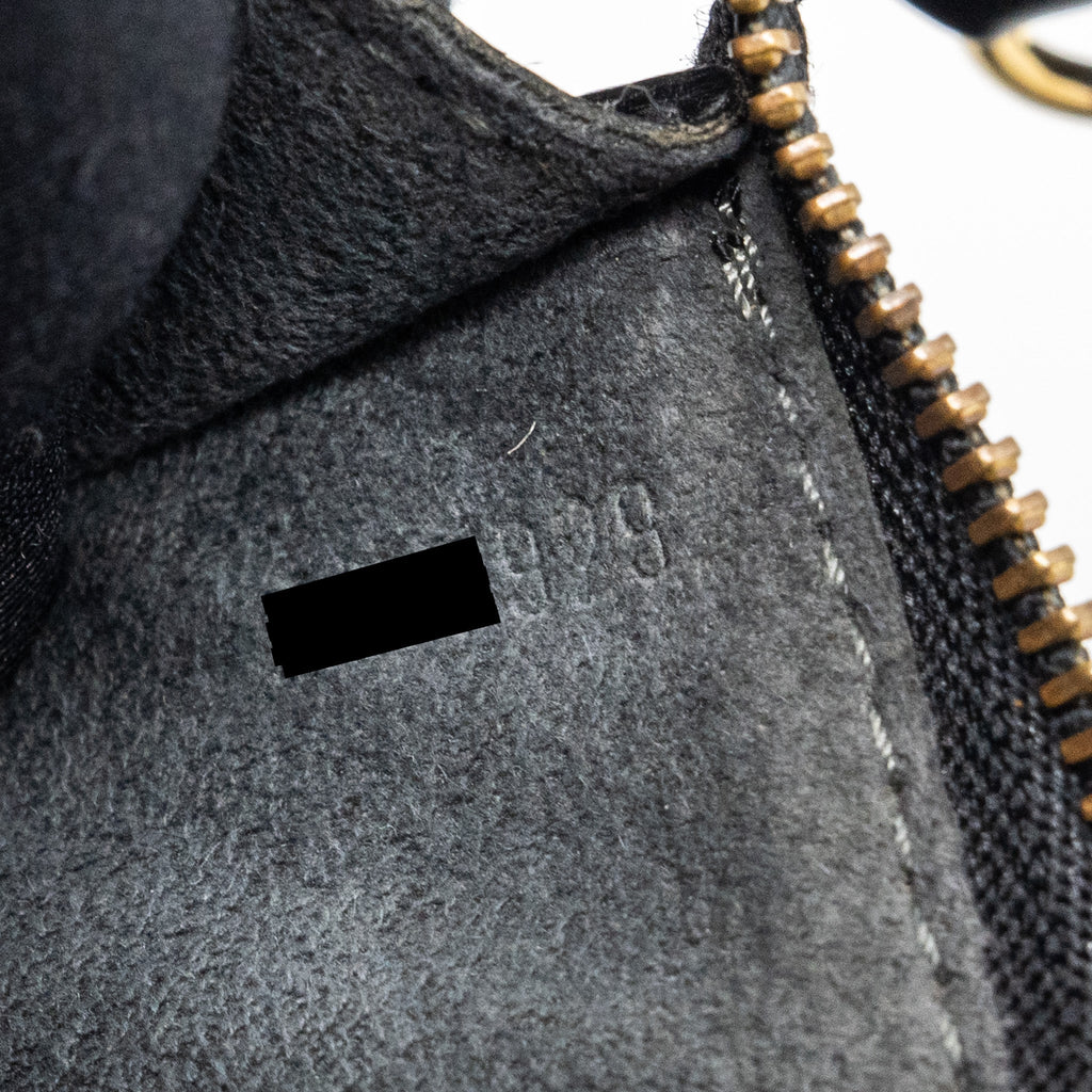 louis-vuitton-pochette-accessories-epi-leather-black-shw