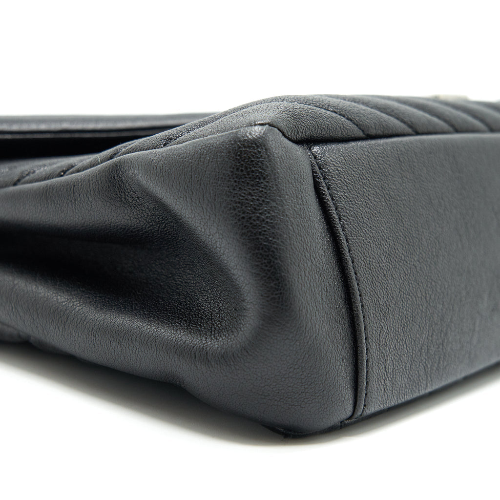 saint-laurent-ysl-college-in-matelasse-leather-black
