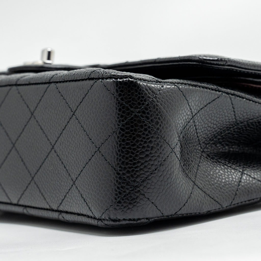 chanel-medium-classic-double-flap-bag-caviar-black-shw-microchip-3