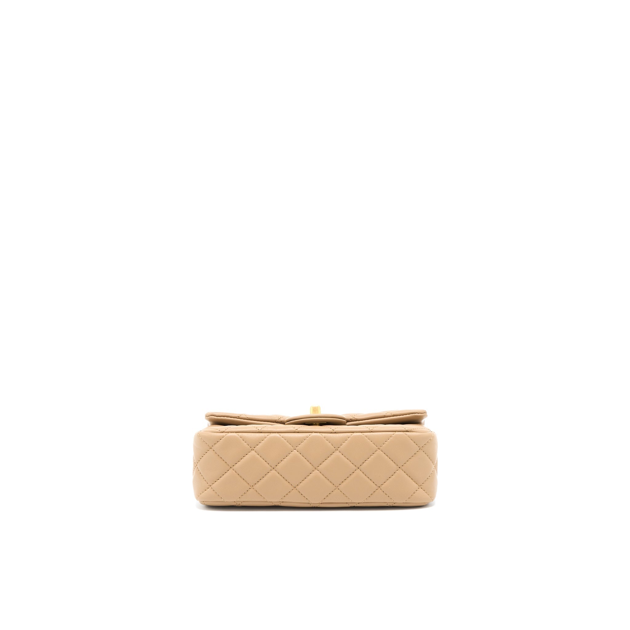 chanel-22s-pearl-crushed-mini-rectangular-lambskin-dark-beige-ghwmicrochip