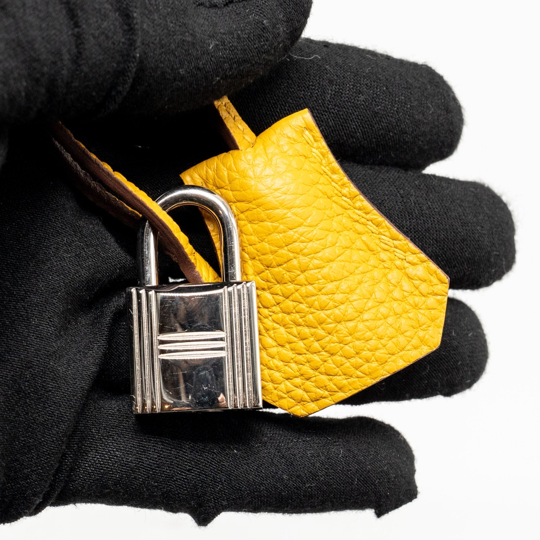hermes-birkin-25-togo-jaune-amber-shw-stamp-y