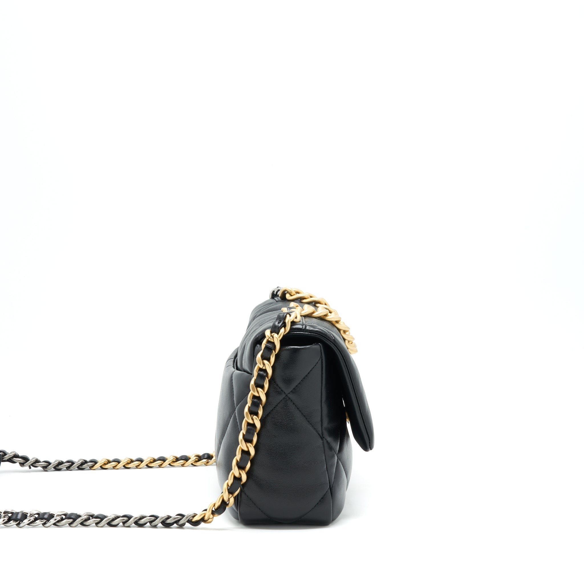 chanel-19-flap-bag-small-lambskin-black-ghw