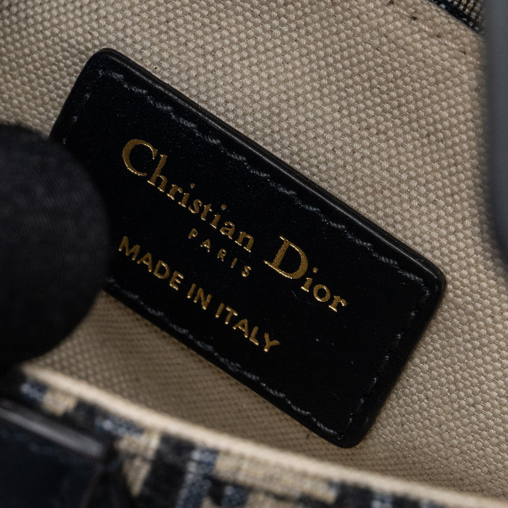 dior-mini-saddle-bag-blue-oblique-jacquard-ghw