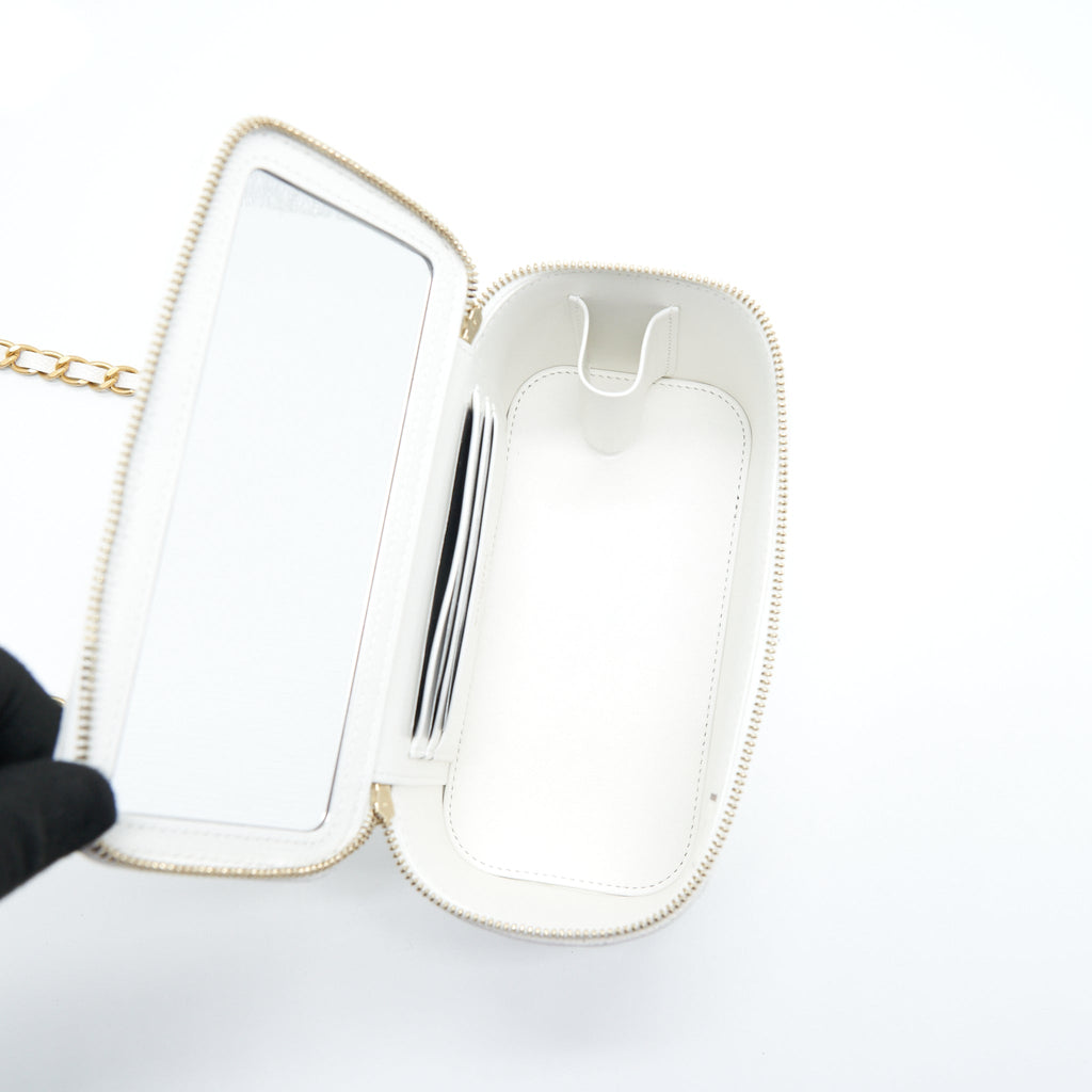 chanel-22s-logo-top-handle-long-vanity-with-chain-caviar-black-ghw