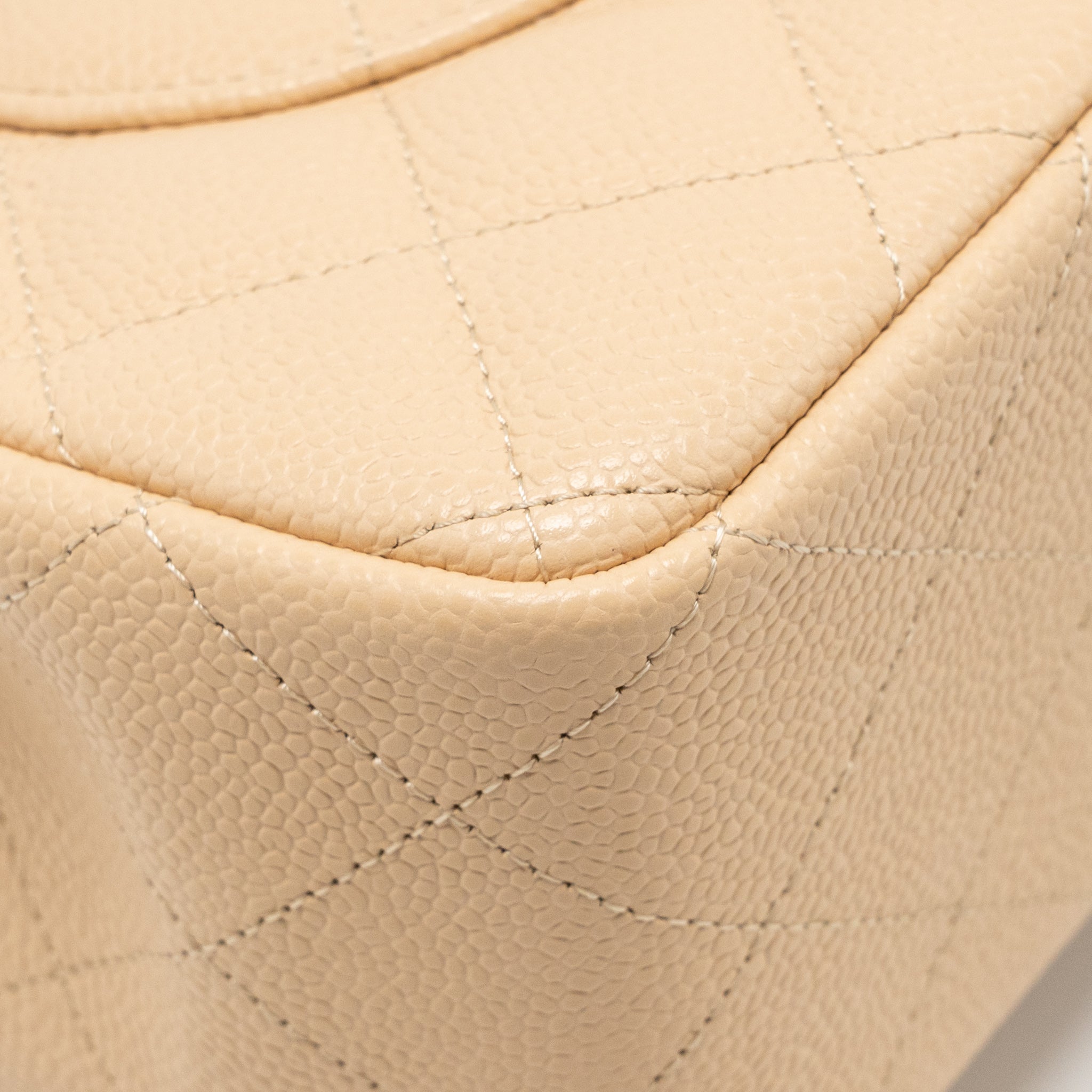 chanel-jumbo-classic-double-flap-bag-caviar-beige-shw