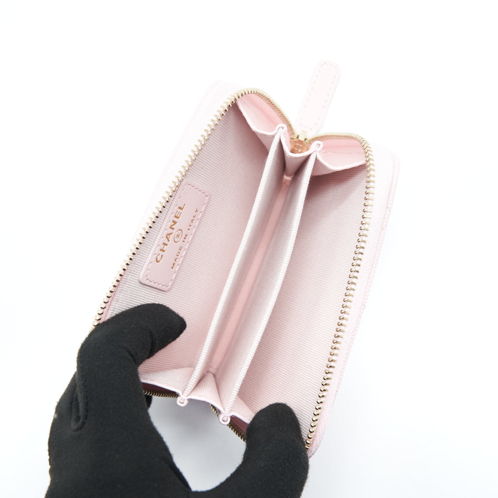 chanel-zip-card-holder-caviar-light-pink-lghw