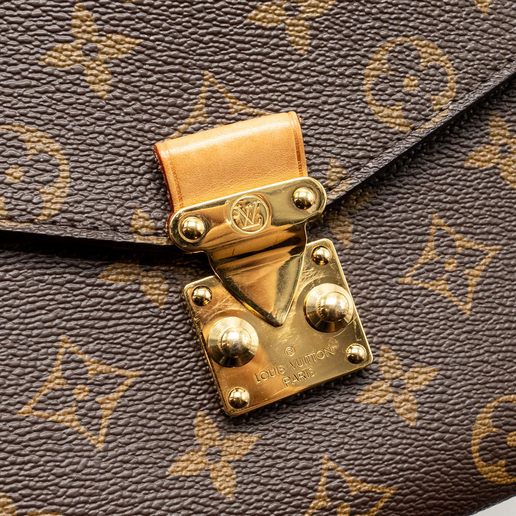 louis-vuitton-pochette-metis-monogram-canvas-ghw-35