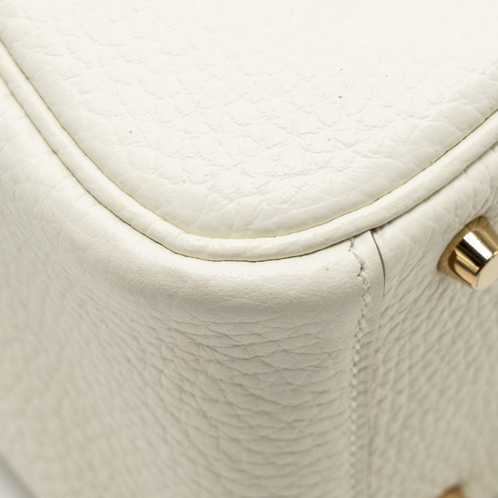 hermes-mini-lindy-clemence-mushroom-nata-with-multicolor-strap-ghw-stamp-b
