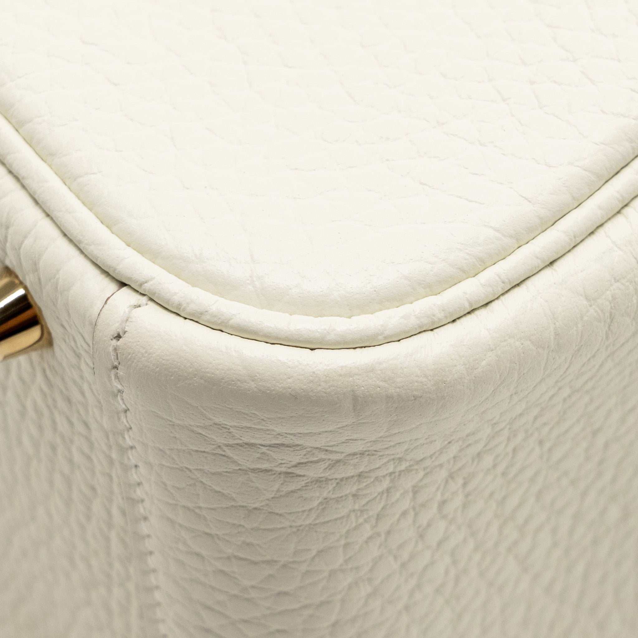 hermes-mini-lindy-clemence-mushroom-nata-with-multicolor-strap-ghw-stamp-b