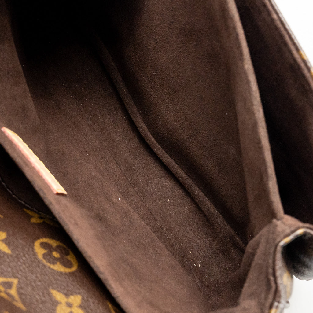 louis-vuitton-pochette-metis-monogram-canvas-ghw-35