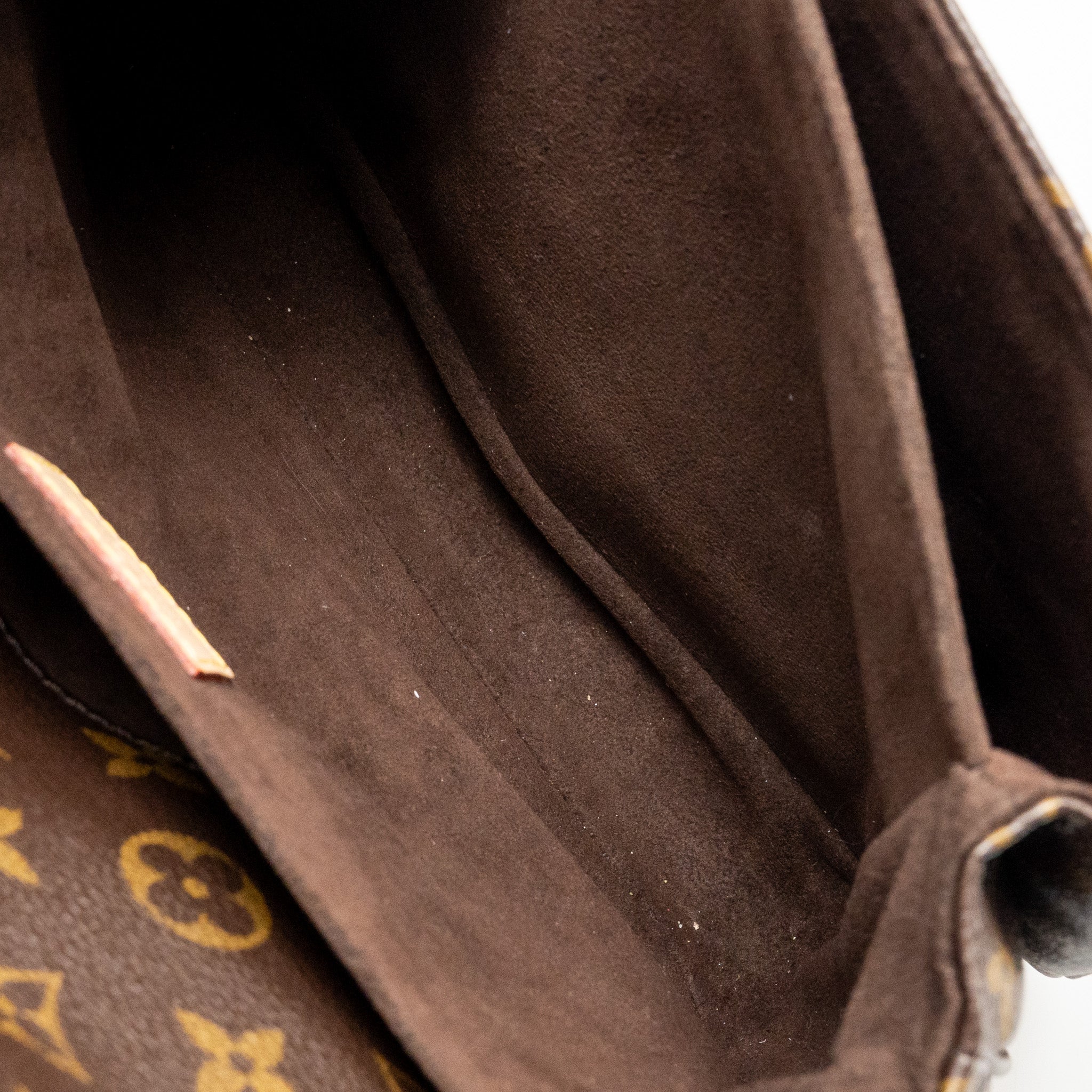 louis-vuitton-pochette-metis-monogram-canvas-ghw-35