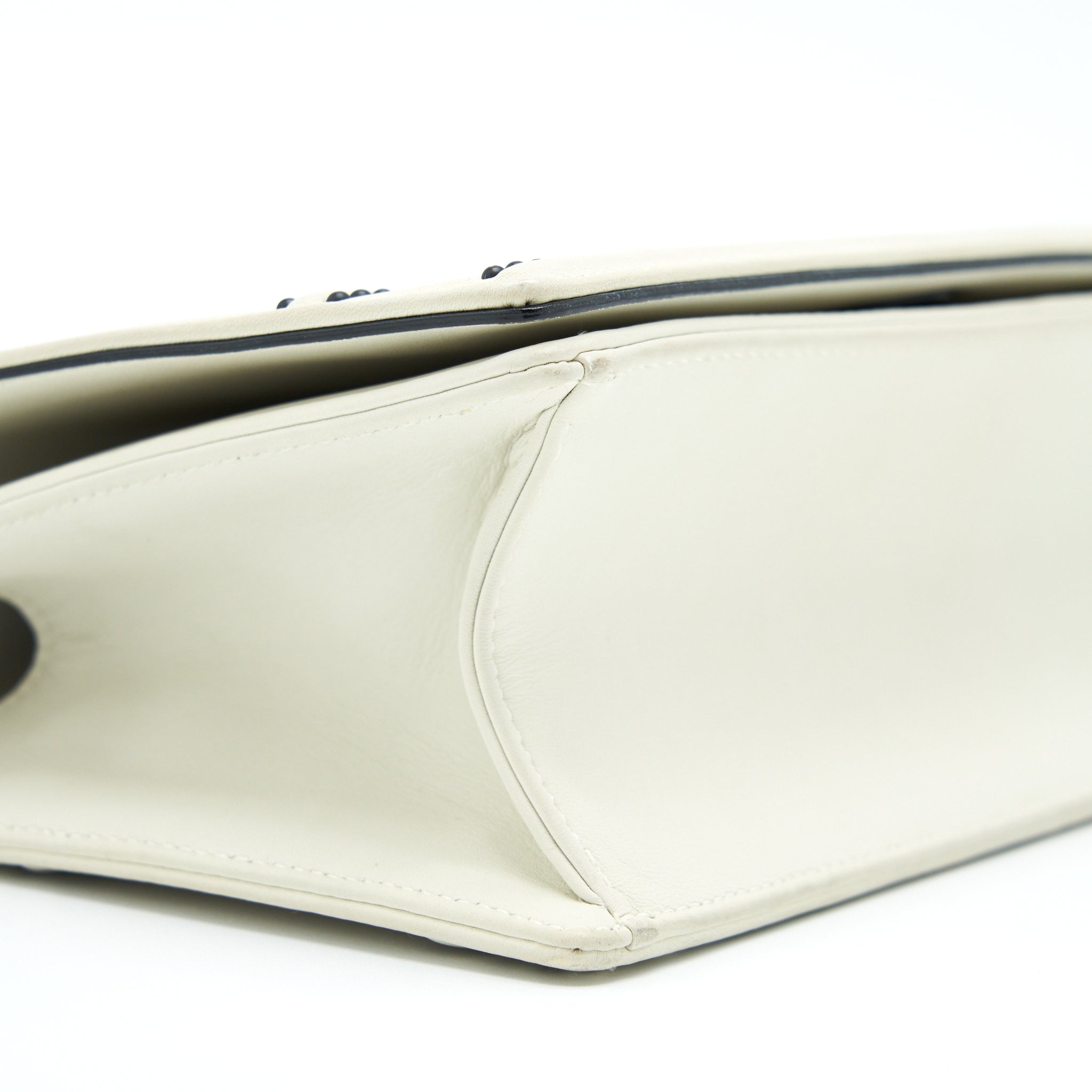 dior-small-studded-diorama-white-with-black-hardware