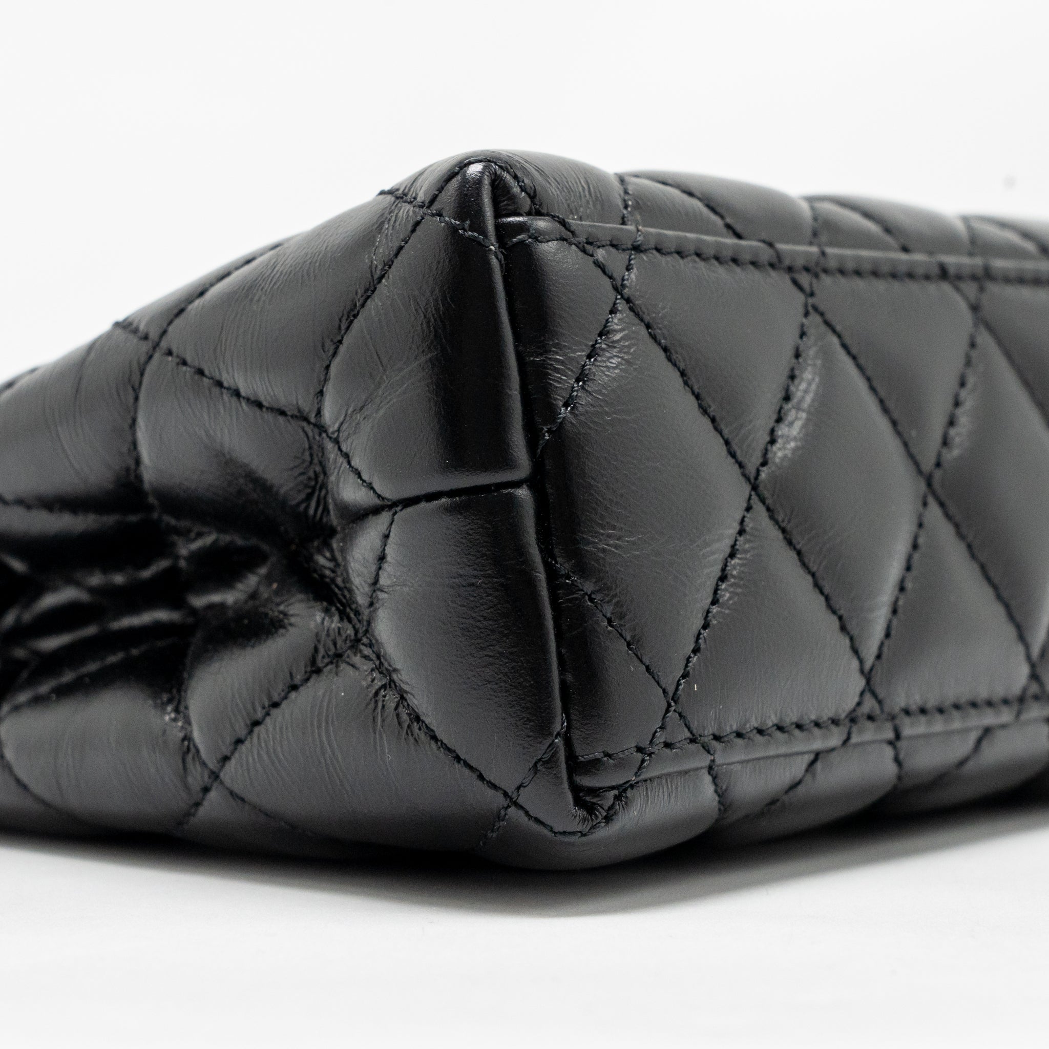 chanel-mini-kelly-black