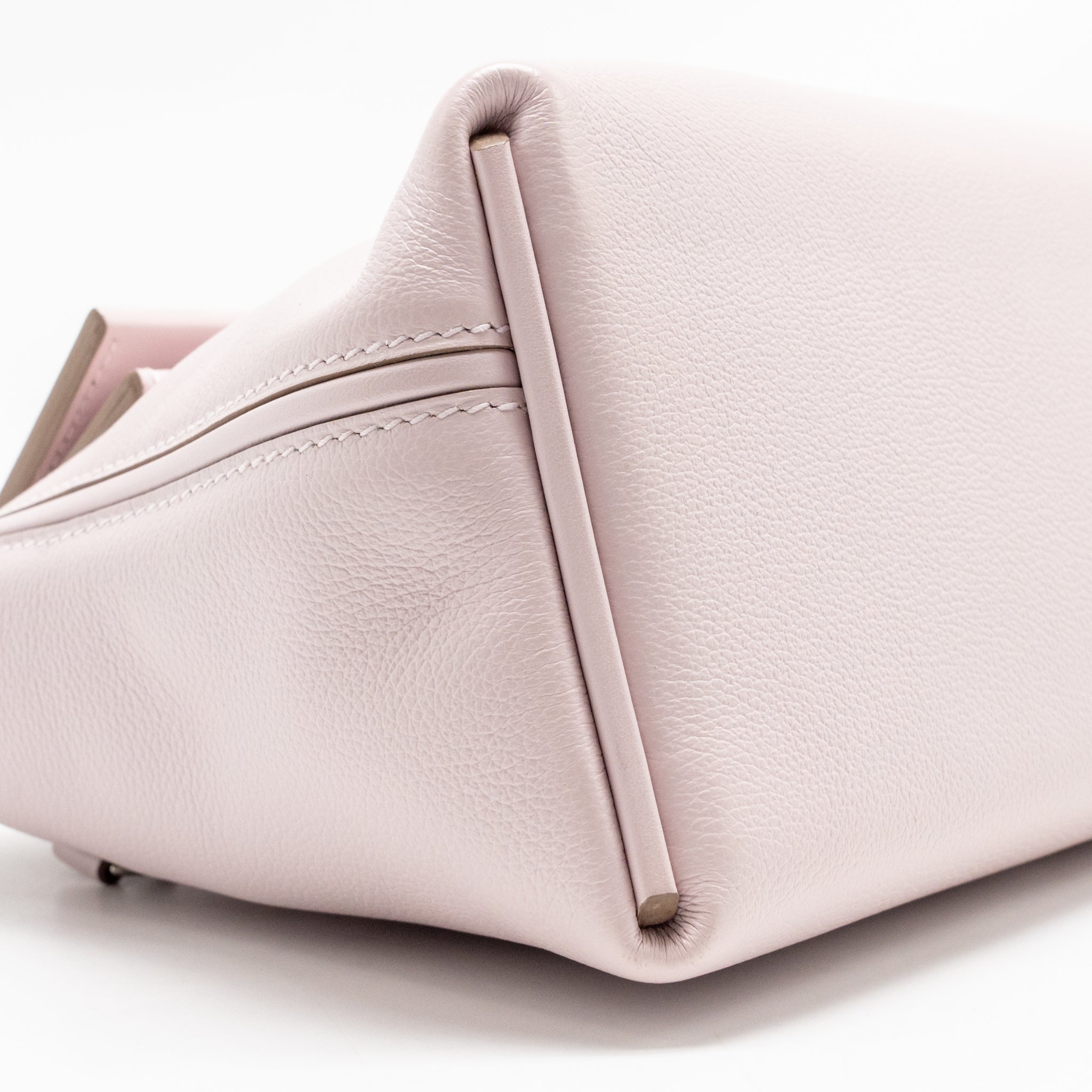 hermes-mini-24-24-2424-21-evercolor-swift-mauve-pale-sesame-shw-stamp-b