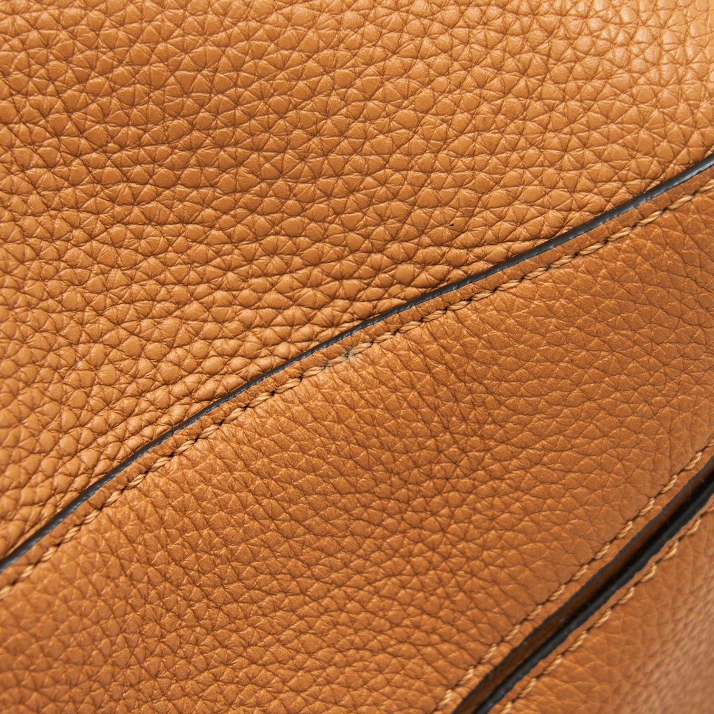 loewe-puzzle-bag-in-grained-calfskin-brown