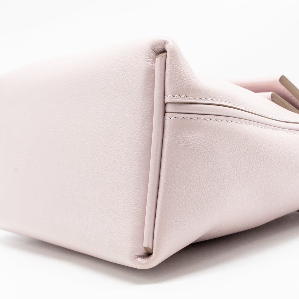 hermes-mini-24-24-2424-21-evercolor-swift-mauve-pale-sesame-shw-stamp-b