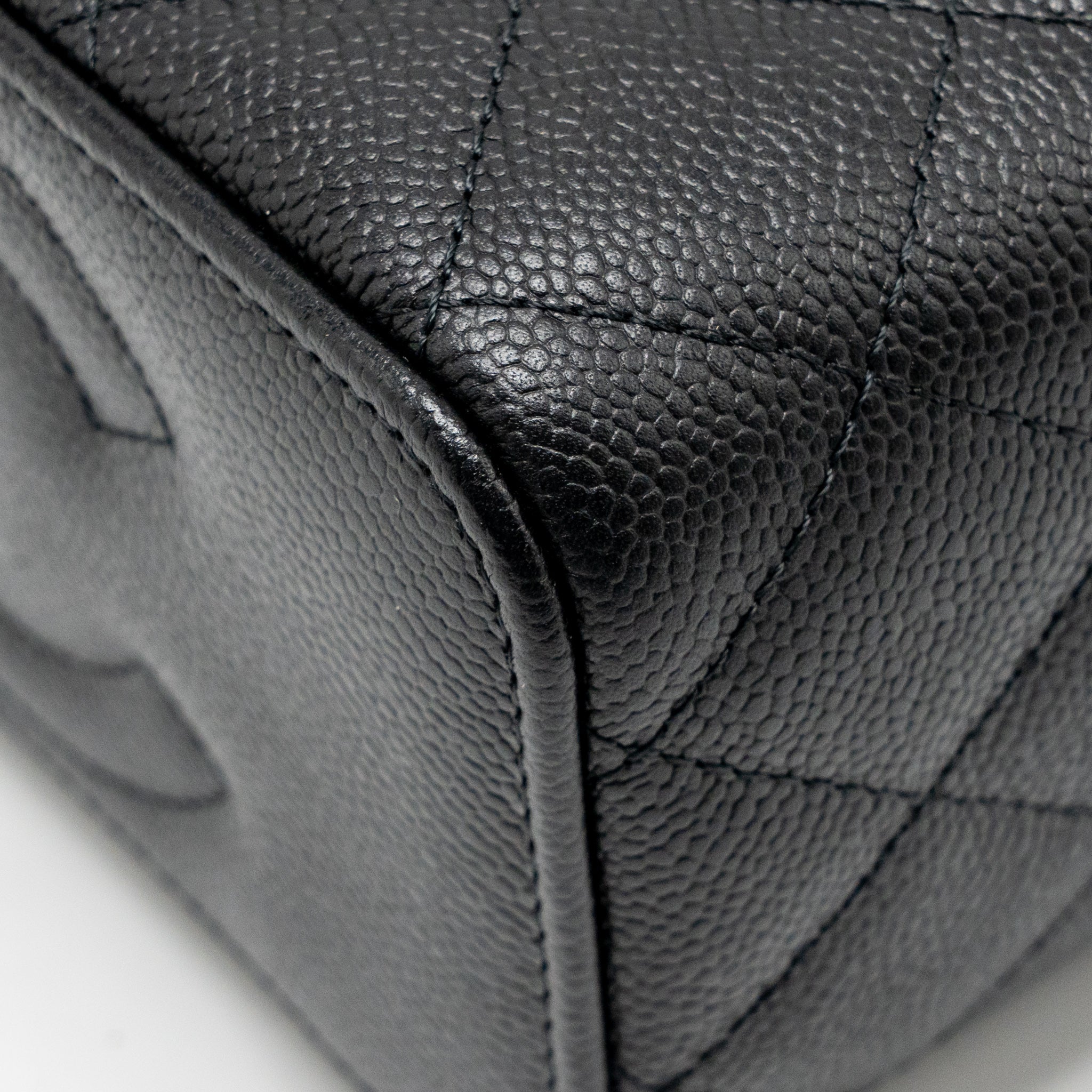chanel-black-6