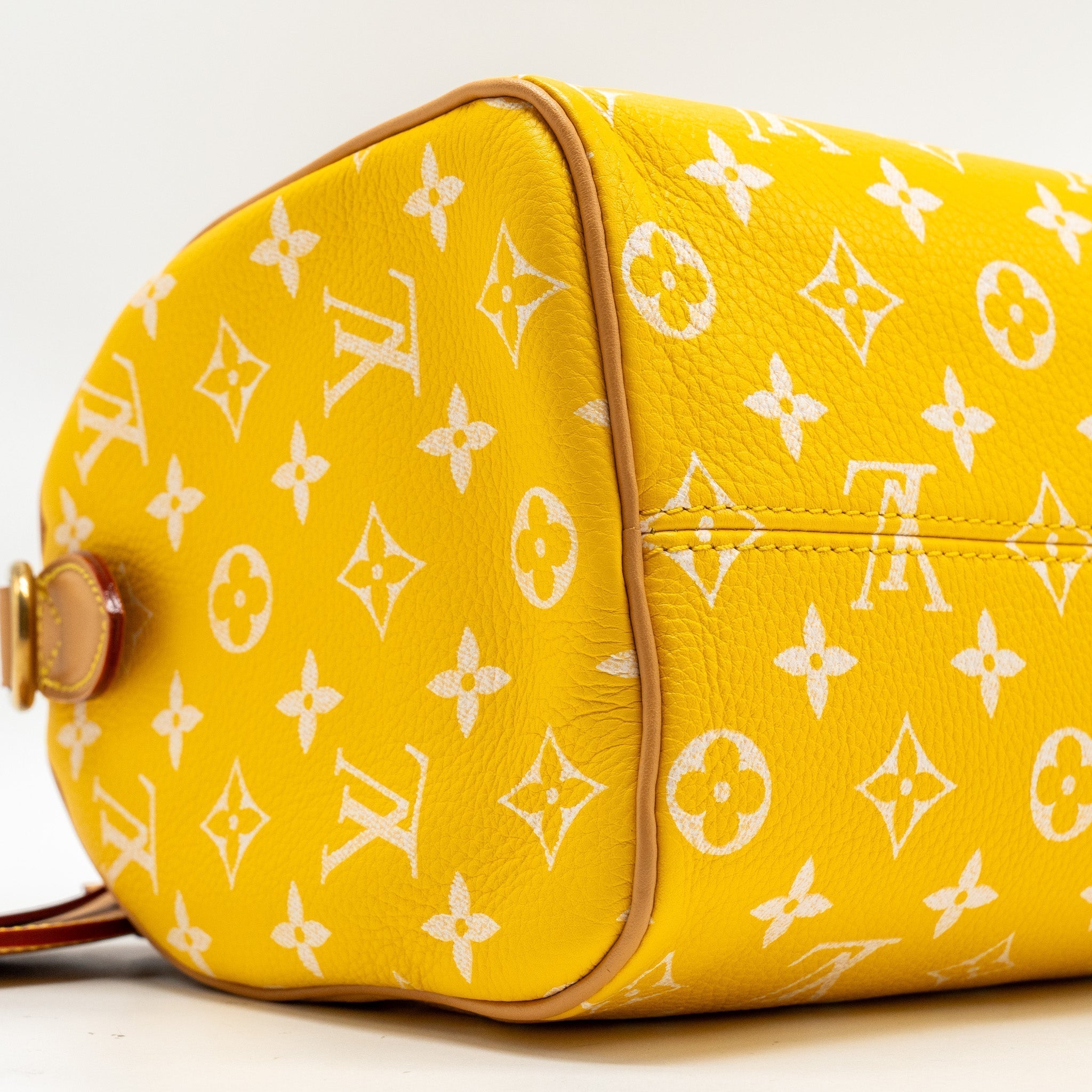 louis-vuitton-speedy-p9-bandouliere-25-monogram-soft-calfskin-jaune-mat-ghw