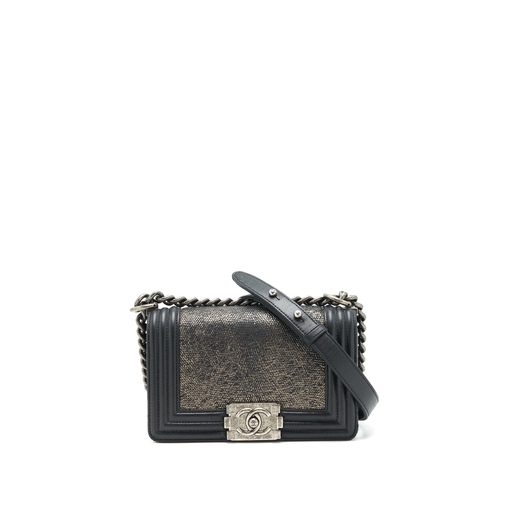chanel-small-boy-bag-lizard-black-with-ruthenium-hardware