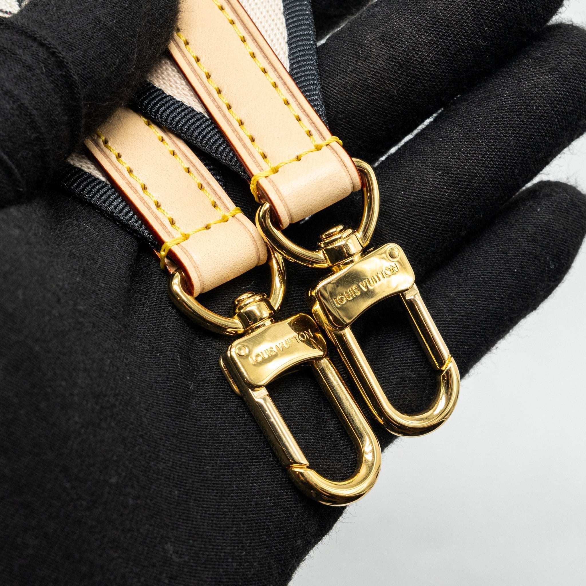 louis-vuitton-speedy-bandouliere-20-monogram-canvas-black-strap-ghw-1