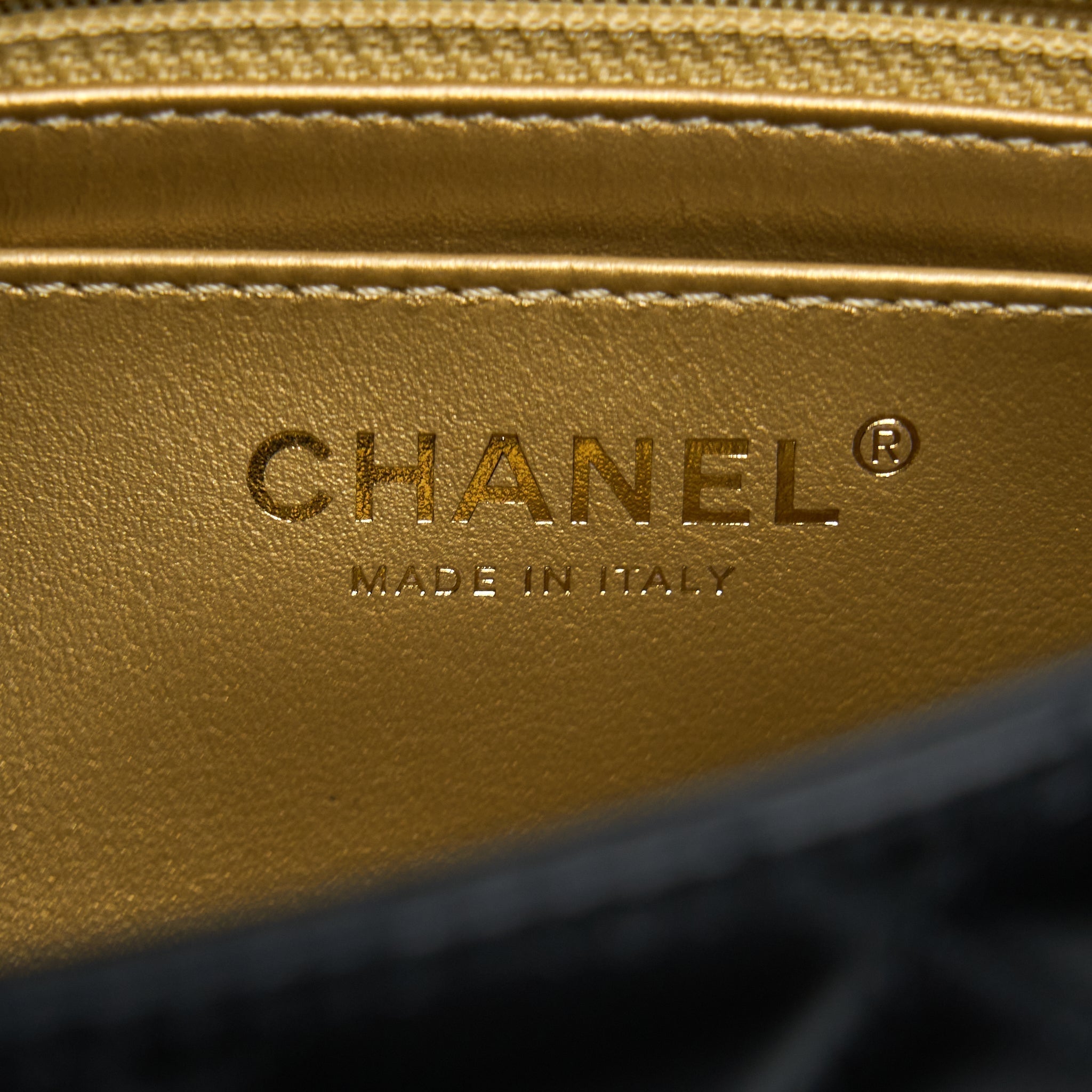 chanel-pearl-crush-mini-rectangular-flap-bag-lambskin-black-ghw-microchip-1
