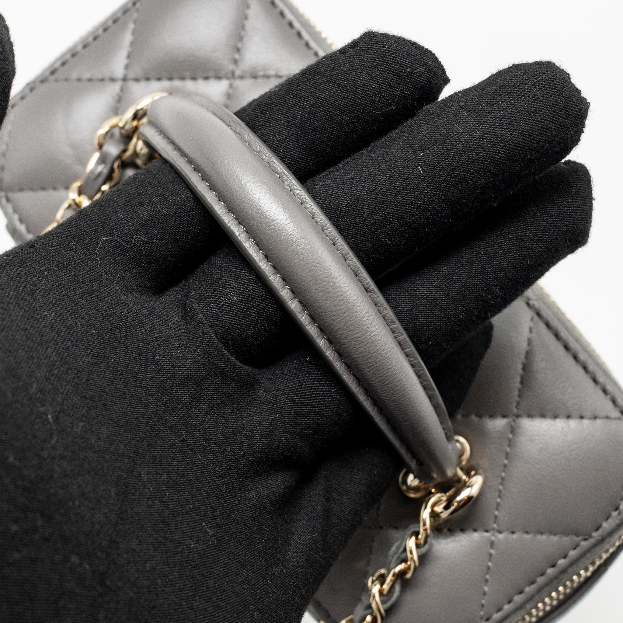 chanel-top-handle-long-vanity-with-chain-lambskin-grey-lghw-microchip-1