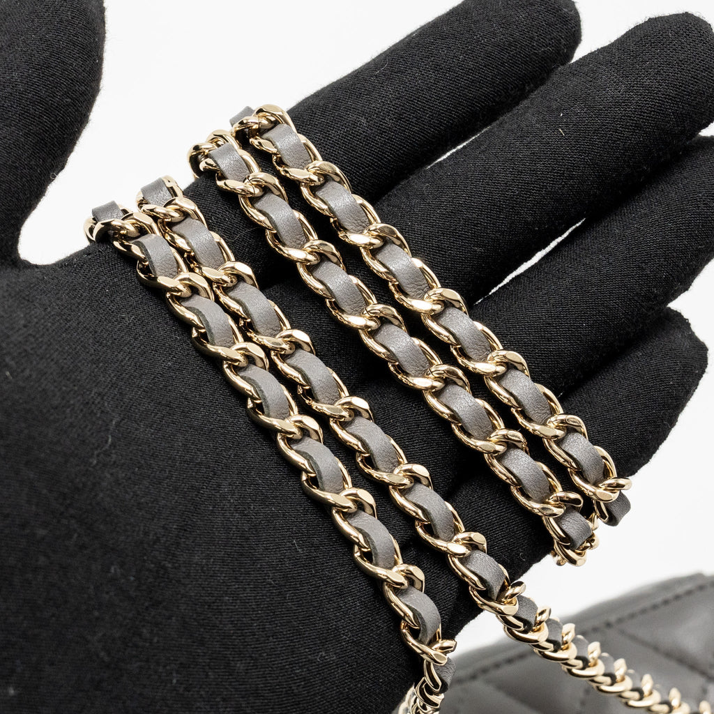 chanel-top-handle-long-vanity-with-chain-lambskin-grey-lghw-microchip-1