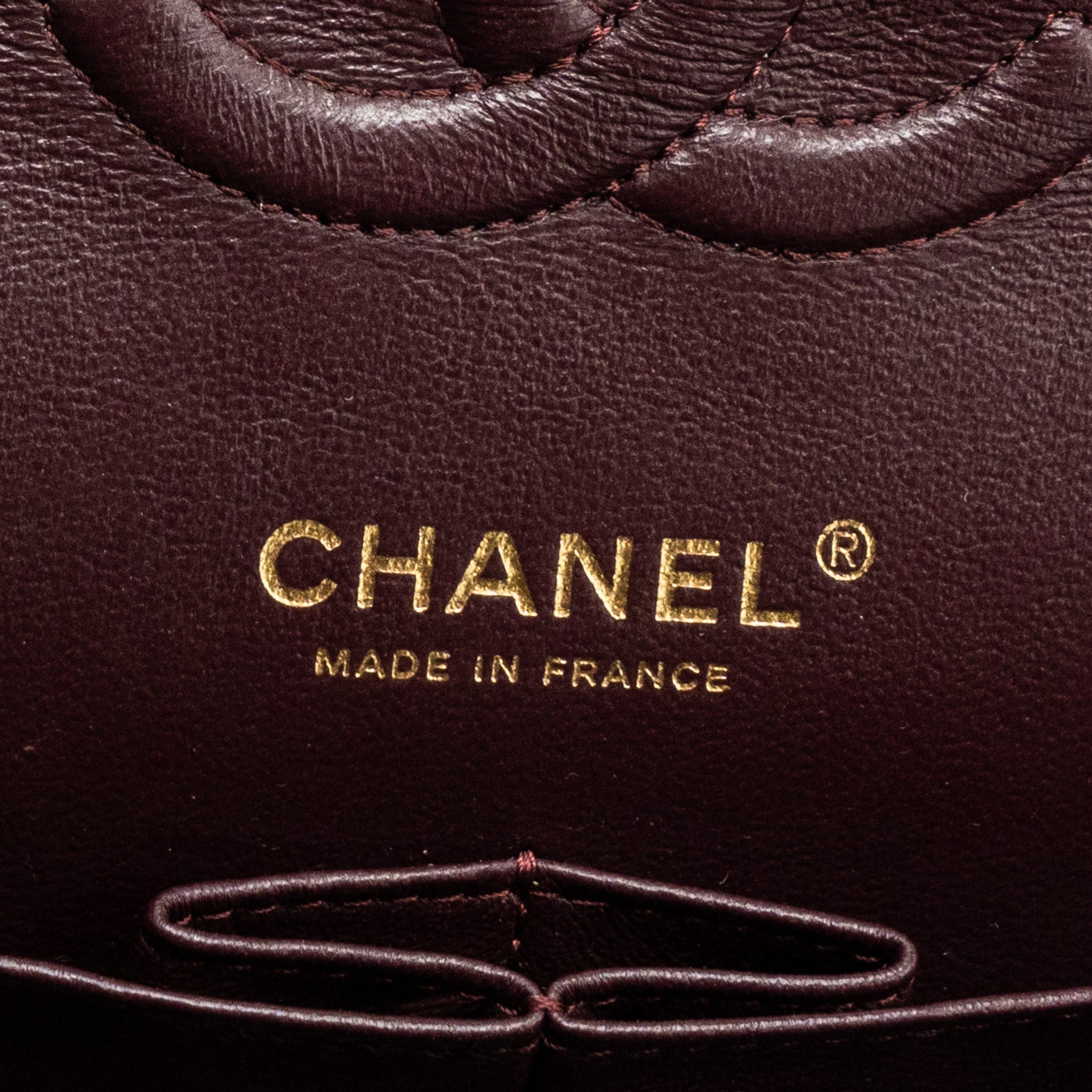chanel-medium-classic-double-flap-bag-lambskin-chevron-black-lghw-copy