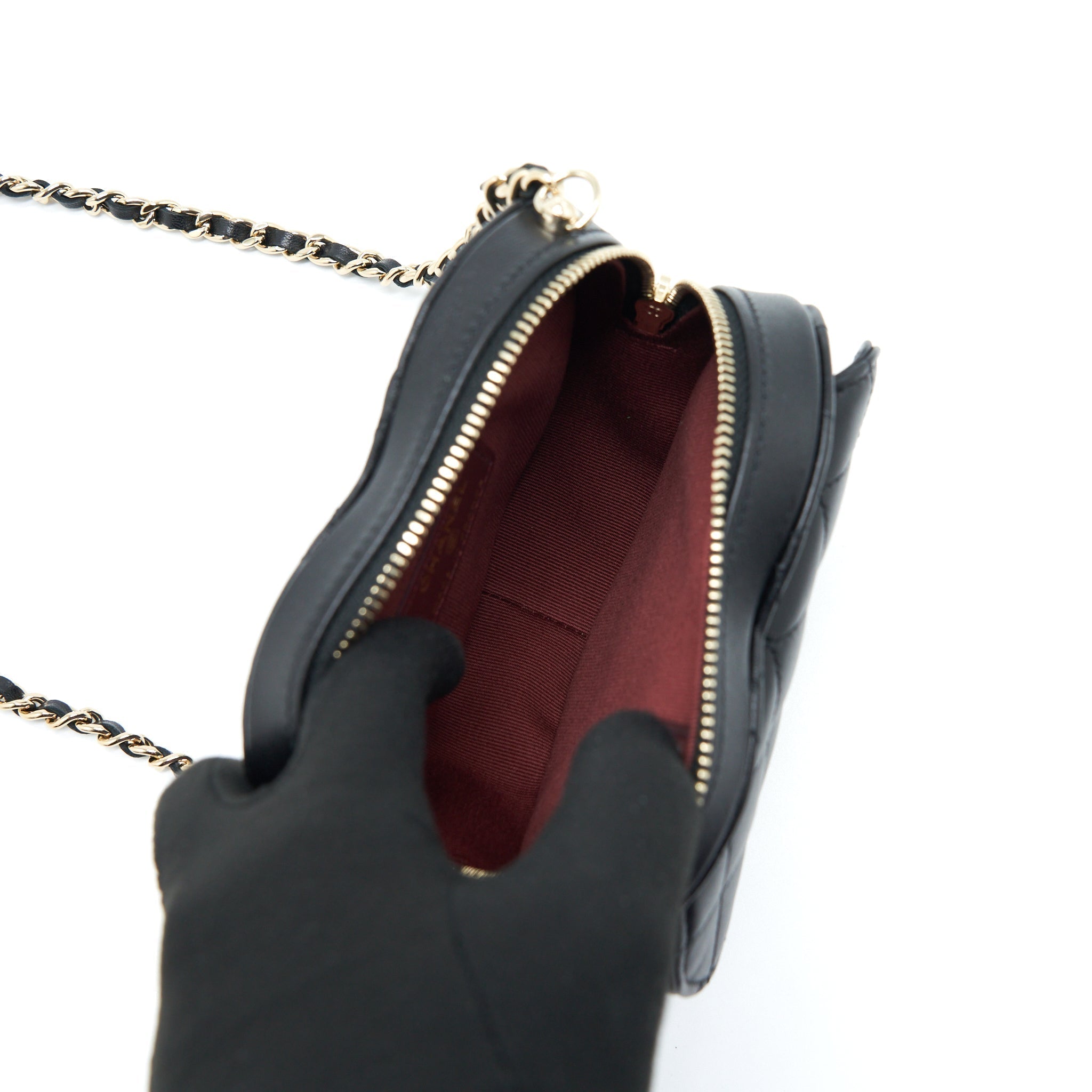 chanel-22s-small-heart-bag-lambskin-black-lghw