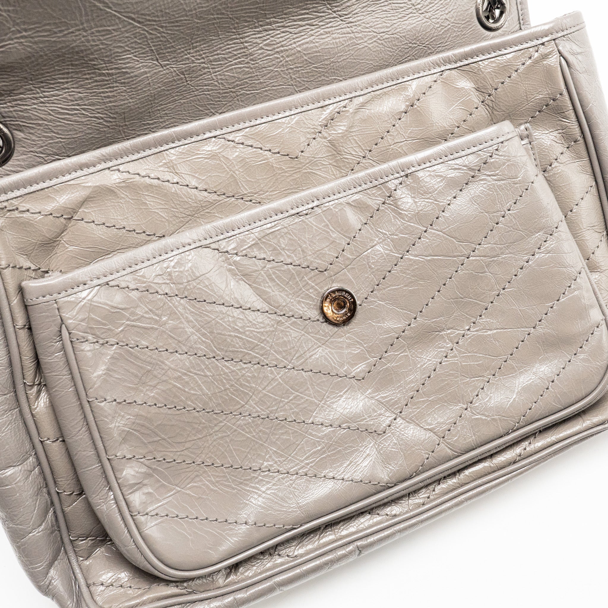 saint-laurent-ysl-large-niki-bag-calfskin-grey-shw