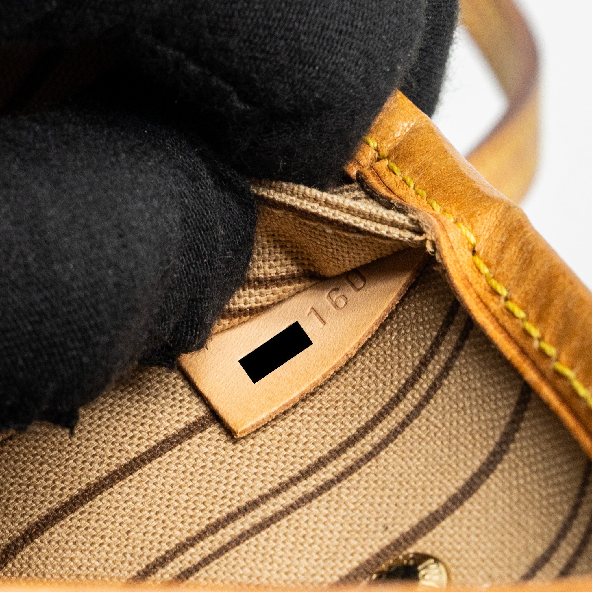 louis-vuitton-neverfull-pm-monogram-canvas