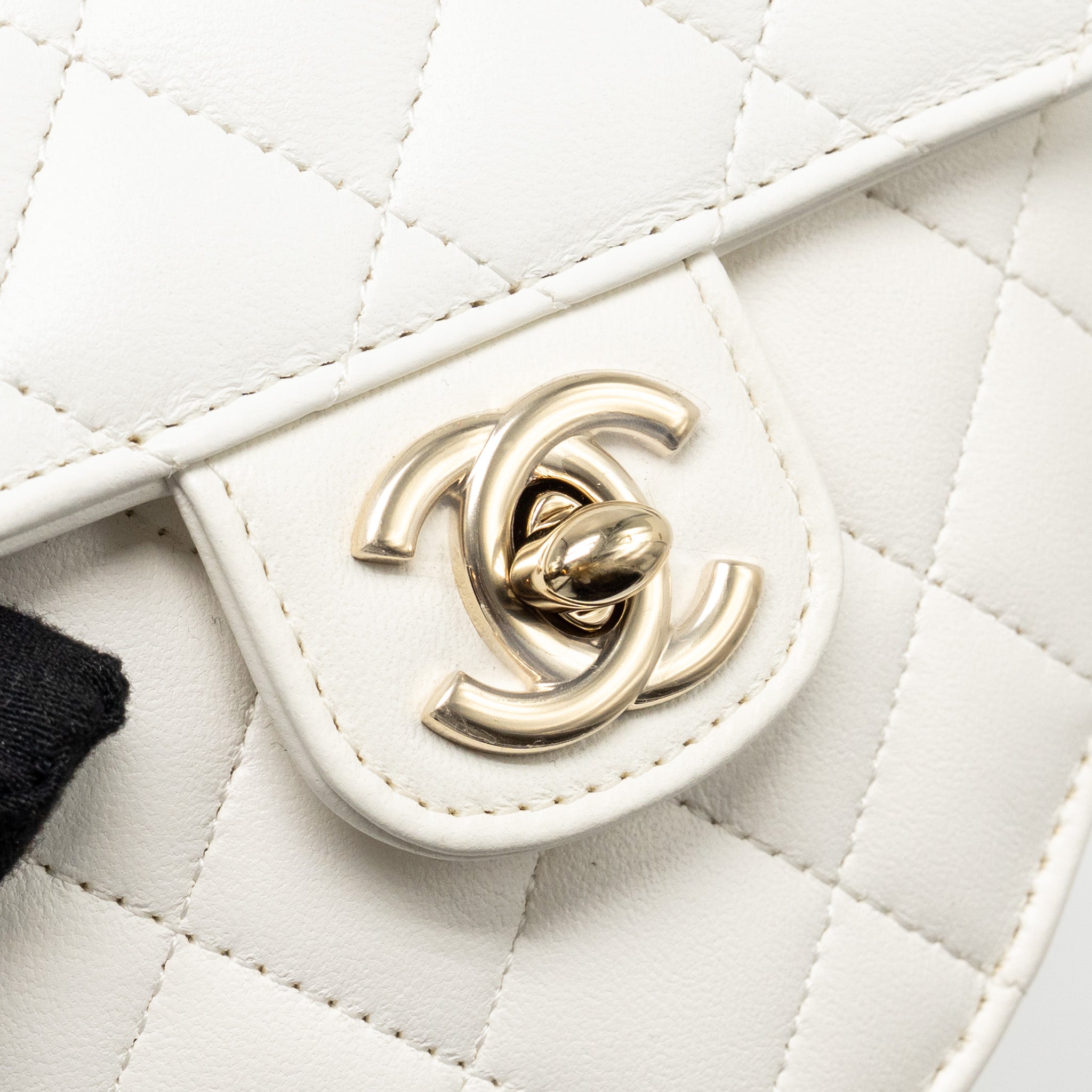 chanel-small-heart-bag-lambskin-white-lghw-2