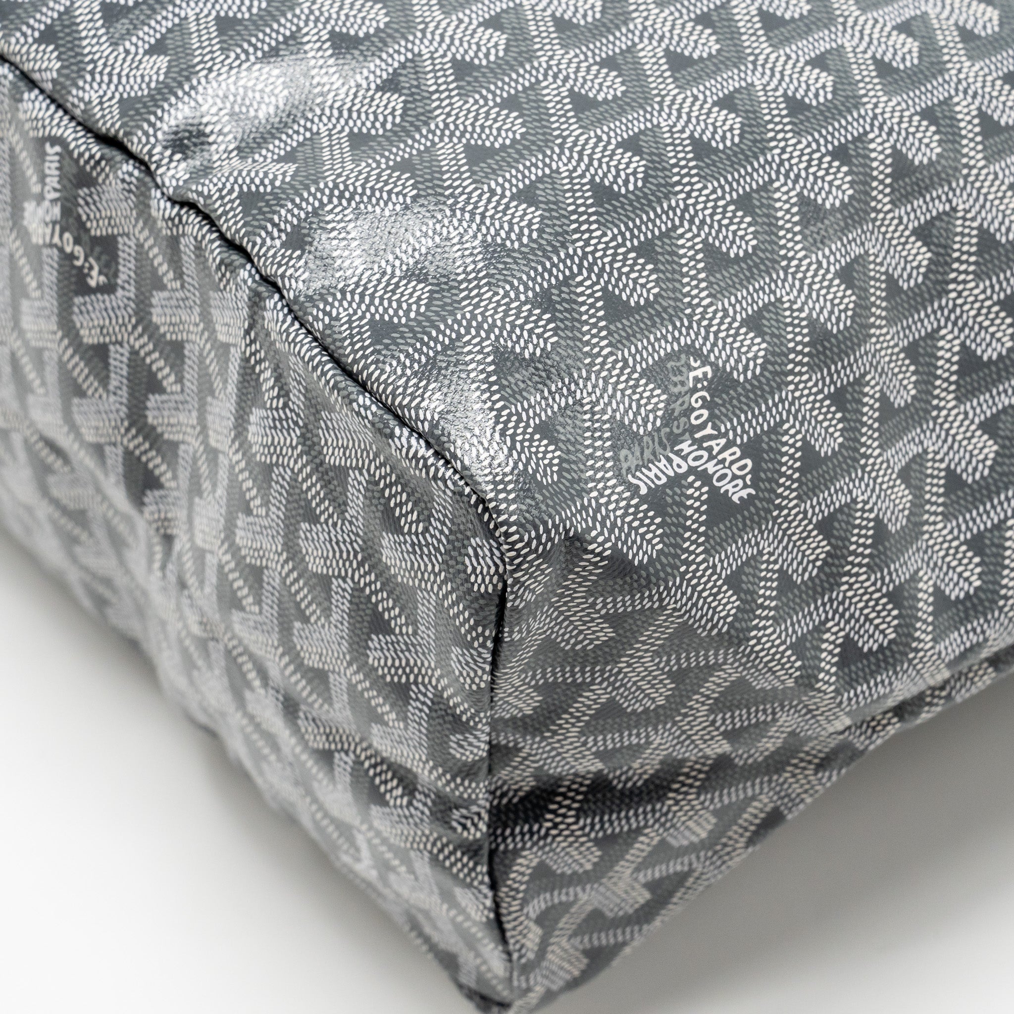 goyard-saint-louis-pm-tote-goyardline-canvas-calfskin-grey-copy
