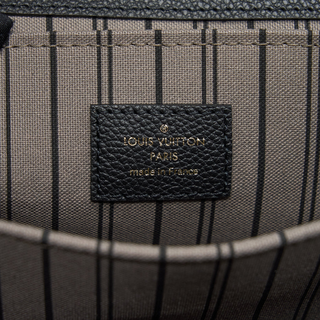 louis-vuitton-pochette-metis-monogram-empreinte-black-ghw