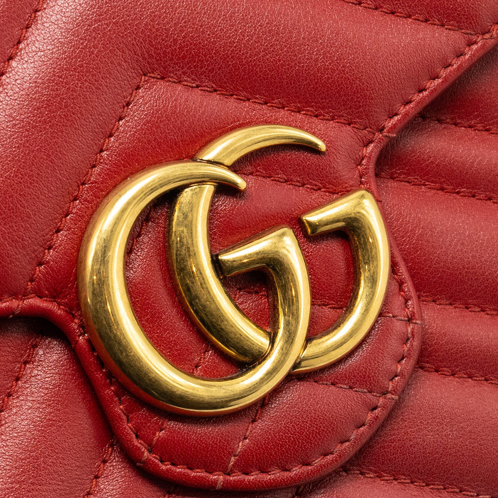 gucci-marmont-flap-wallet-with-chain-calfskin-red-ghw