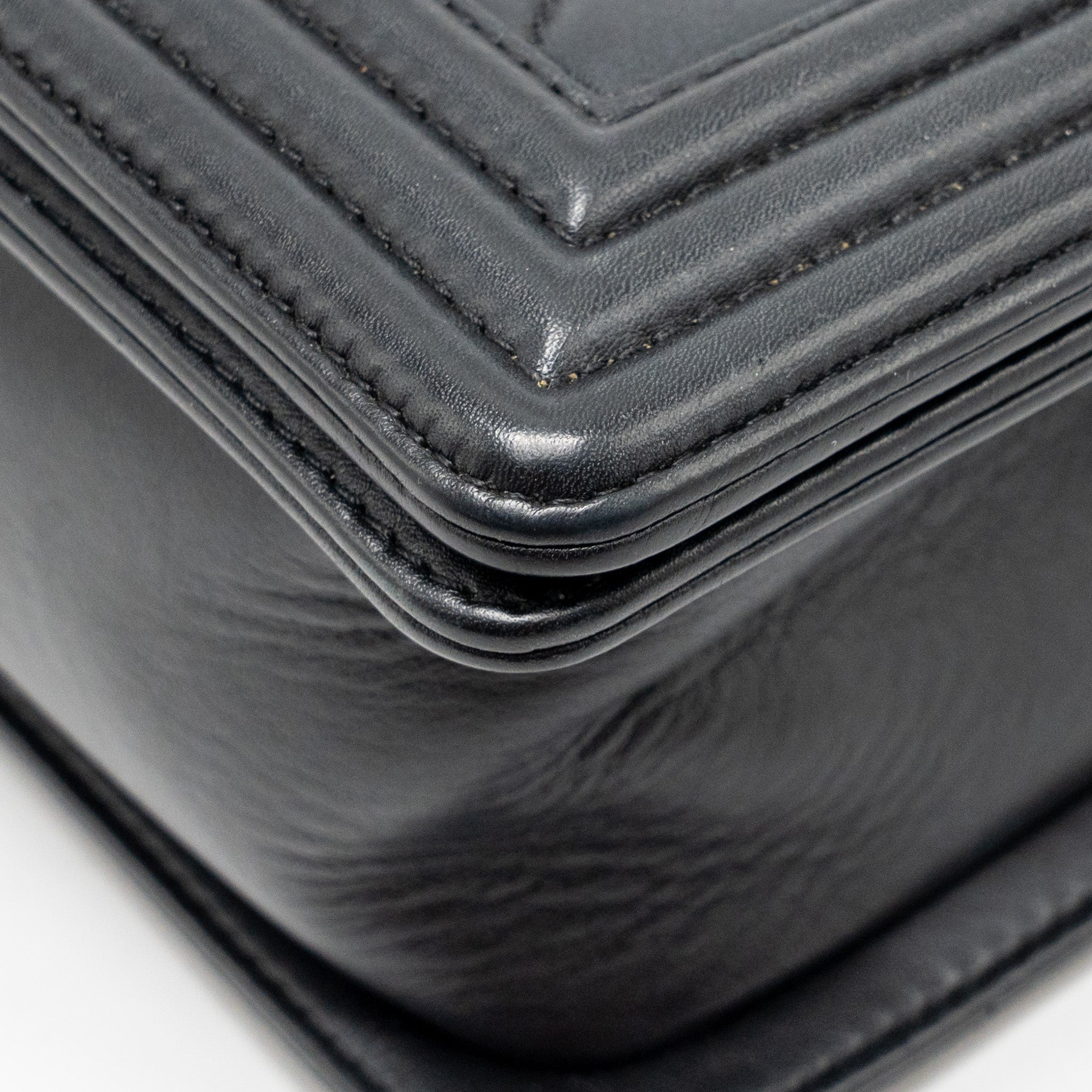 chanel-medium-boy-bag-calfskin-black-ruthenium-hardware-2